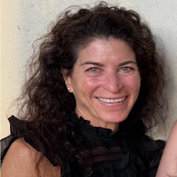 Meet your Posher, Rachel - Picture 1 of 1